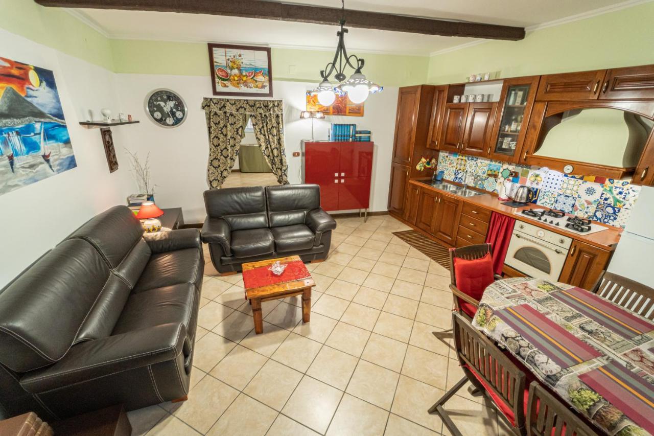 Apartment Casarella Chiara *